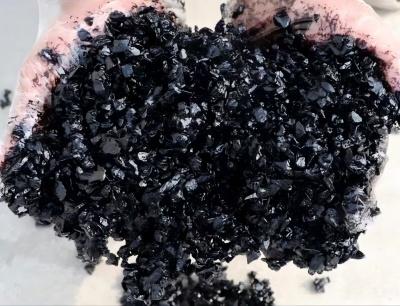 南明沥青冷补料（沥青砂）的优势特点与施工流程解析